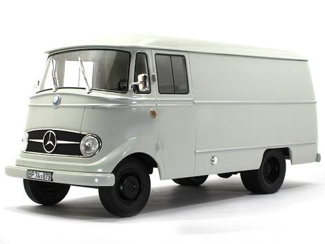 Mercedes-Benz L319 Van